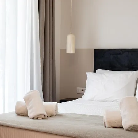 Apartahotel Deca Urban Living Larissa