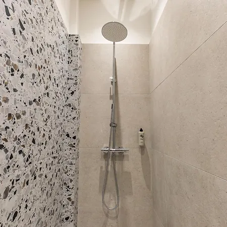 Apartahotel Deca Urban Living